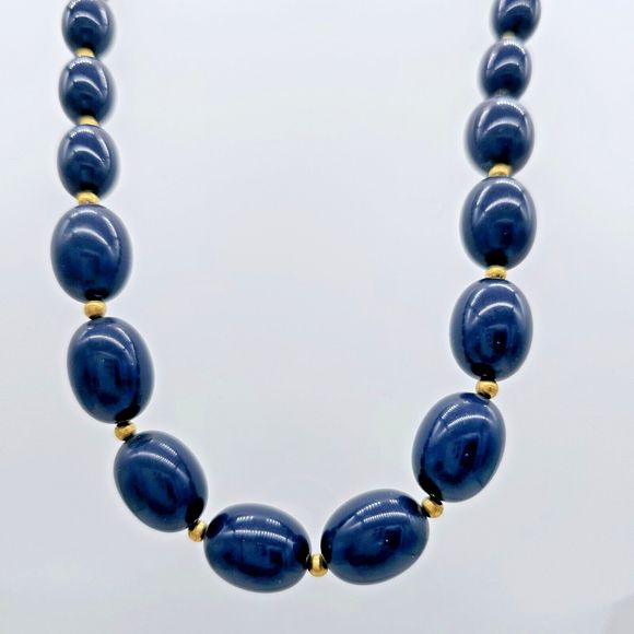Monet Classic Beaded Necklace Vintage Navy Blue Gold Tone Spacer Classy Lucite - Picture 2 of 10